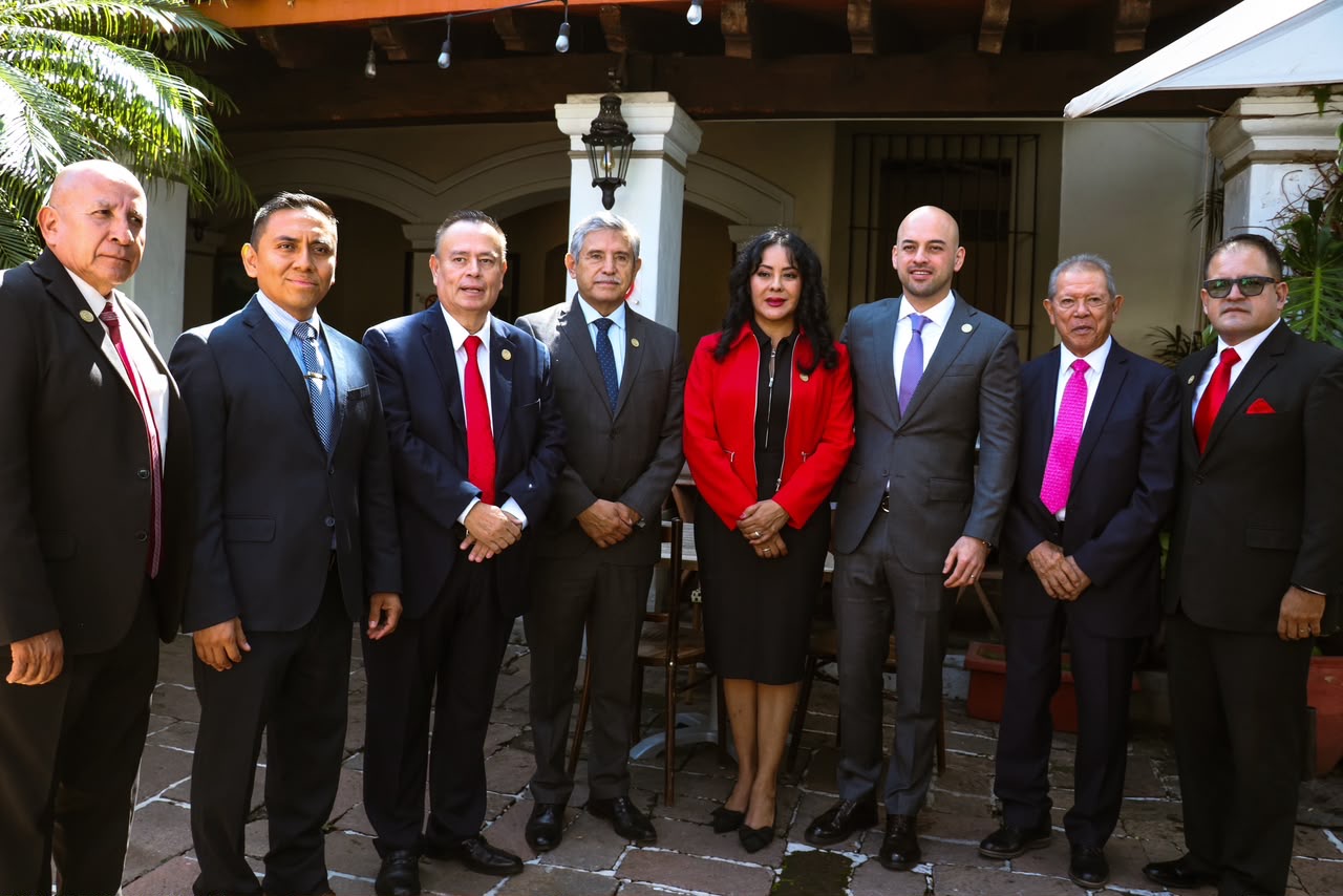 Urióstegui Salgado reconoce el papel de abogad@s en la construcción de una mejor justicia para Morelos