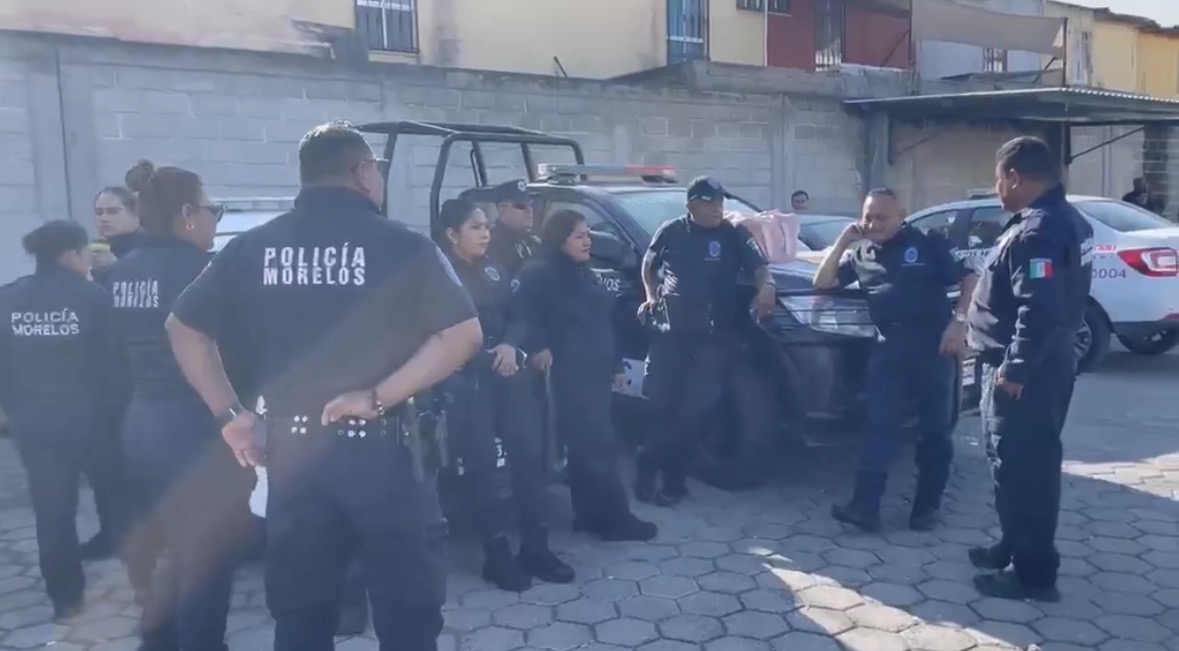 Policías de Xochitepec en Morelos paran labores; acuerdan aumento salarial para 2027