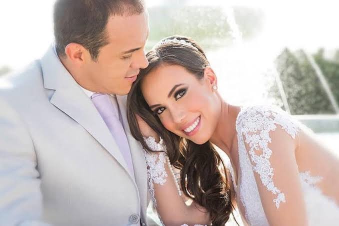 Retienen a Natalia Rezende esposa de Cuauhtémoc Blanco en New York